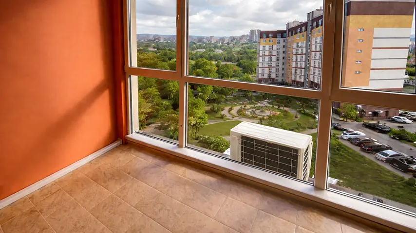 balkon-s-vidom-i-naruzhnym-blokom