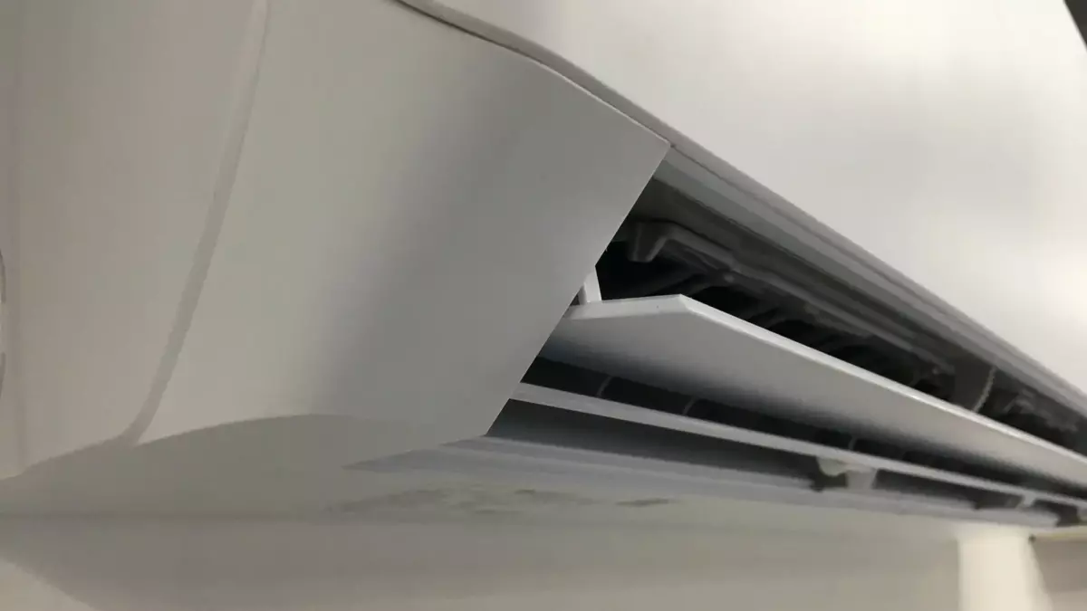 gree-pular-inverter-vozduhoraspredelenie